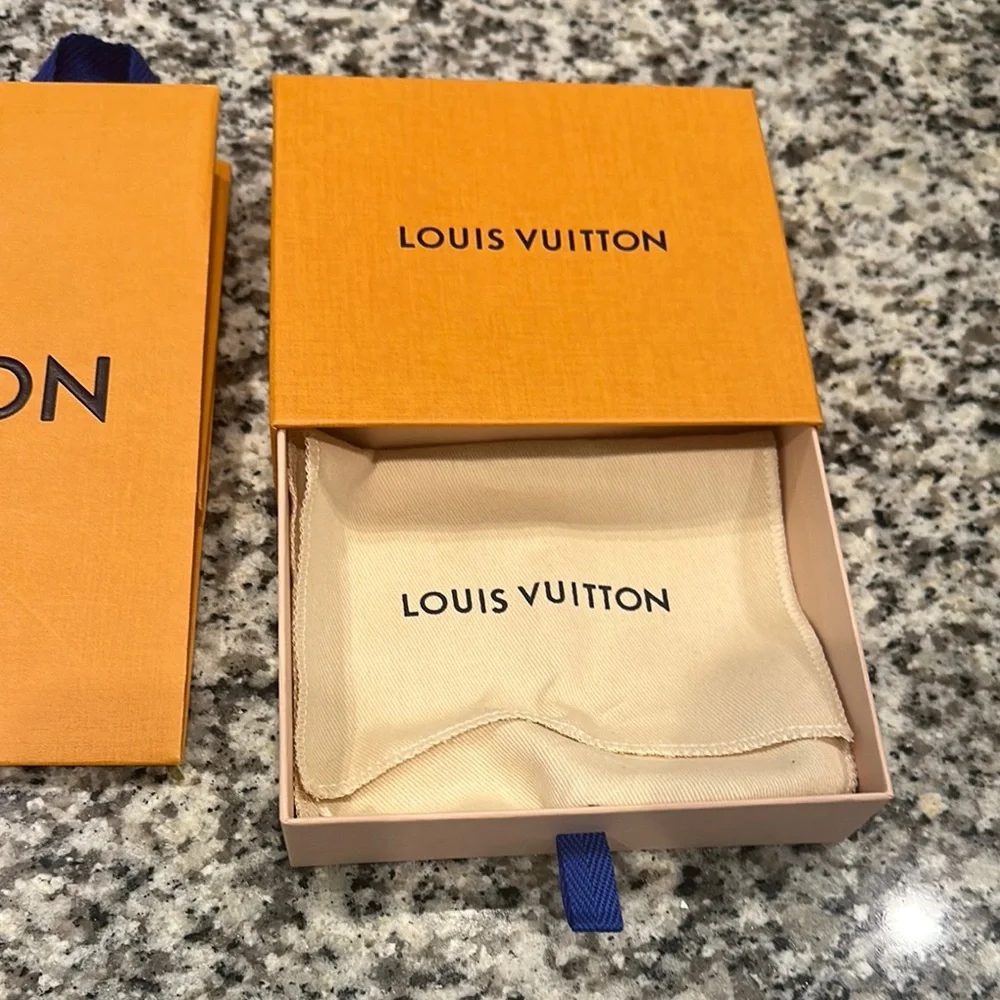 Louis Vuitton Orange & Cream Garment/Storage Bag Set